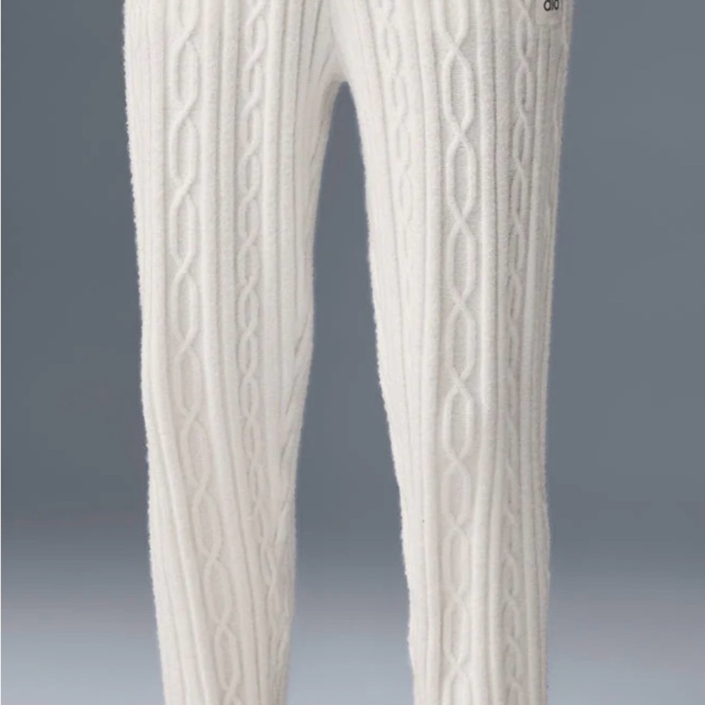 ALO Yoga Cream Cable Knit Joggers
